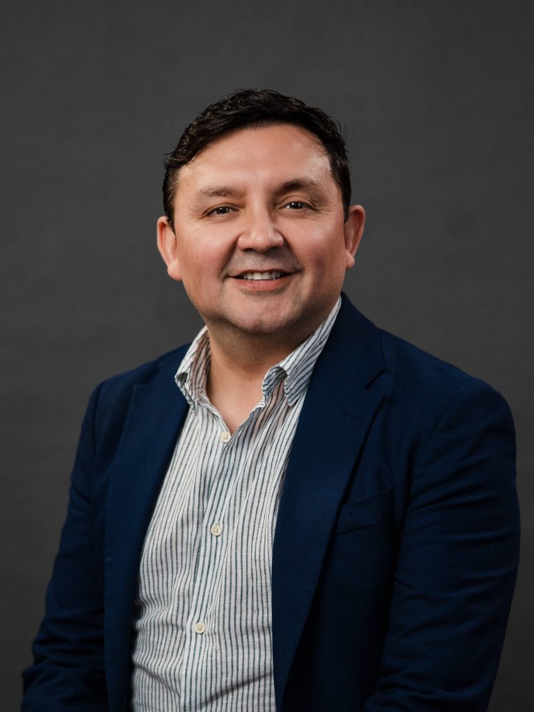 Alejandro Lara